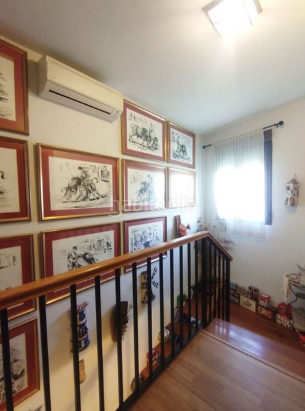 Foto ffe4771b-2bcb-4457-9fdc-09ba081a6650. Chalet en Adrada (La)