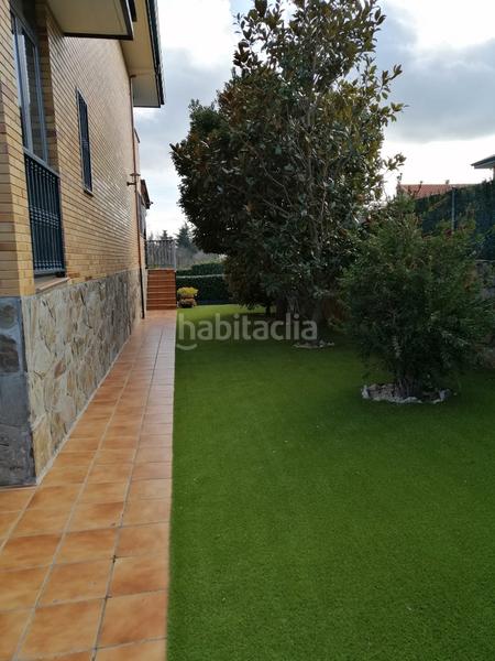 Foto 9210280a-30ed-4213-8c21-09909644e3a9. Xalet amb xemeneia calefacció aparcament piscina a Mataelpino