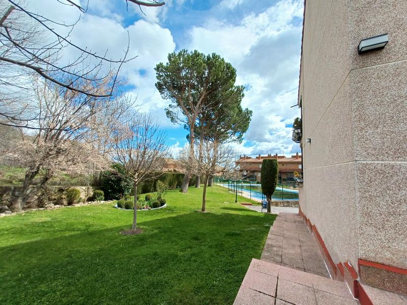 Foto 141f078e-759c-448d-827b-a80da7a461c4. Piso en Mataelpino