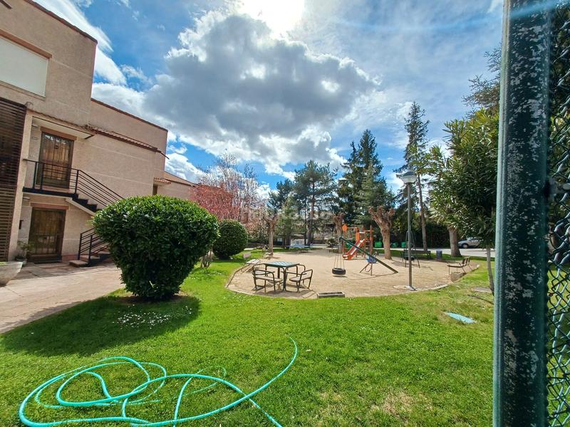 Foto 3ec3fba2-a655-4aa2-b3ca-e472cd712967. Piso en Mataelpino