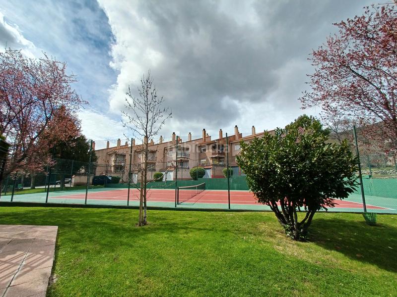 Foto f068646d-232f-4146-aee2-6de3bb7354f3. Piso en Mataelpino