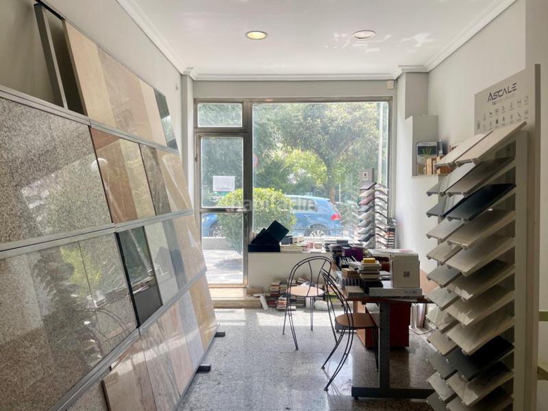 Foto 69cbe24b-bd0d-4a82-ad2d-731912c9f3de. Local comercial en Valdezarza Madrid