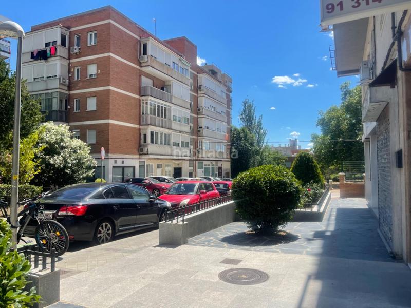 Foto 817fa034-06de-4559-bfdb-4cc4f01978f3. Local comercial en Valdezarza Madrid