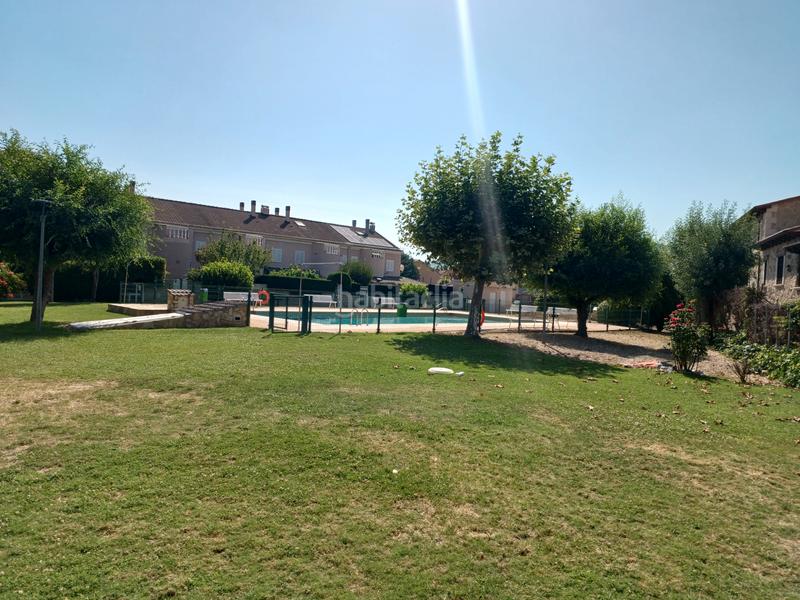 Foto 72f5b1fd-7f70-442a-b6f3-e7fbdc807ef1. Chalet con camino riscaldamento parcheggio piscina in Moralzarzal