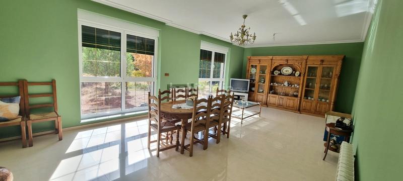 Foto 10cc84ee-fb69-44da-8c01-57fe72de3250. Chalet avec cheminée chauffage parking dans Polideportivo-Colonia Moralzarzal