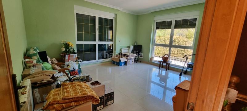 Foto 33a2913f-491d-4d23-87f9-4123edb240af. Chalet avec cheminée chauffage parking dans Polideportivo-Colonia Moralzarzal