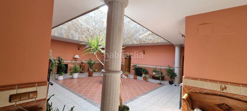 Foto 56eb3573-0ead-47da-8418-2a745b27b496. Chalet avec cheminée chauffage parking dans Polideportivo-Colonia Moralzarzal