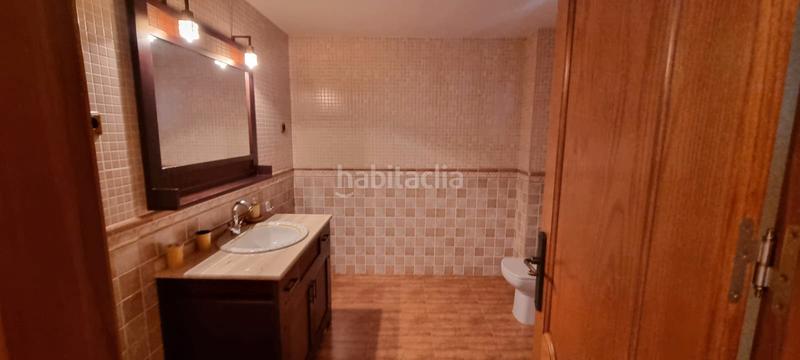 Foto dbe28396-fd6a-412c-a2af-fa7f15d82562. Chalet avec cheminée chauffage parking dans Polideportivo-Colonia Moralzarzal