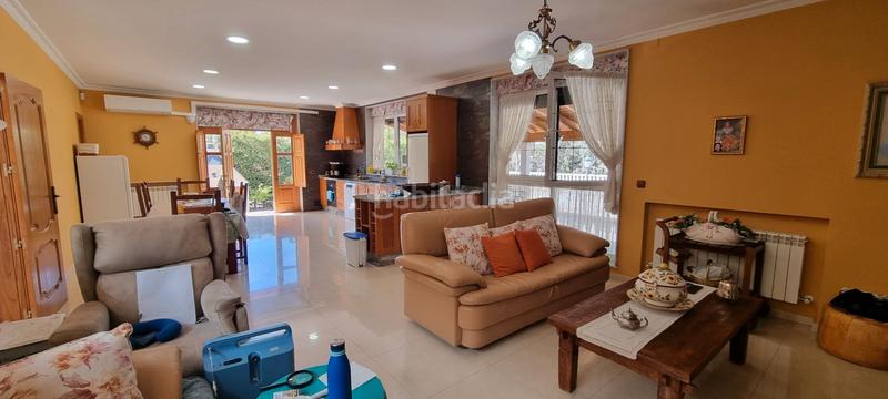 Foto e1b70aaa-d89a-45e5-b536-32b34ba5cbfb. Chalet con camino riscaldamento parcheggio in Polideportivo-Colonia Moralzarzal