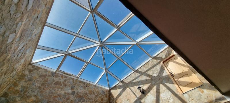 Foto 49f89e55-67d2-4713-b38d-732d2e3473e1. Xalet amb xemeneia calefacció aparcament a Polideportivo-Colonia Moralzarzal