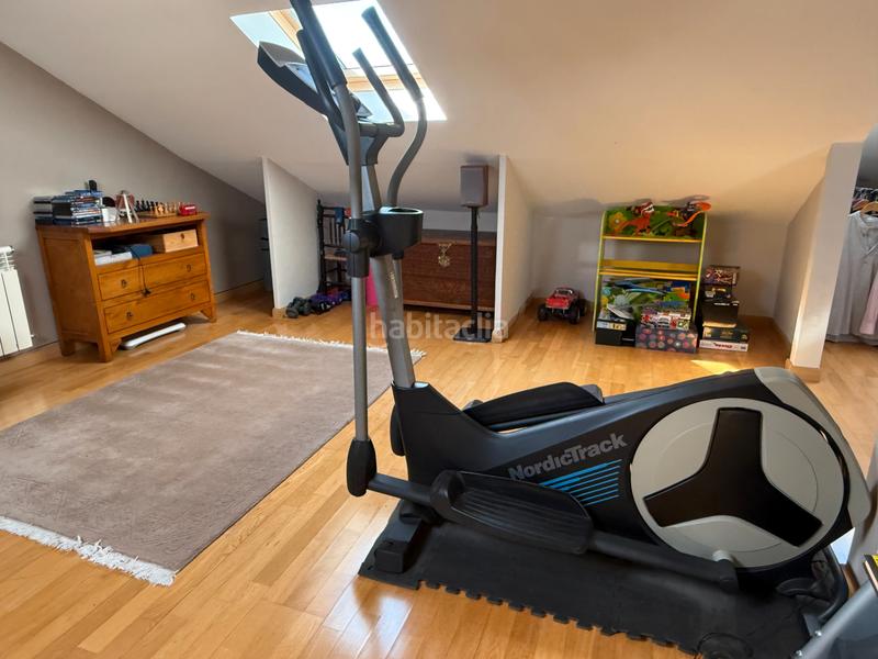 Foto 27e208c6-b23a-4291-9148-0ae44268437d. Chalet avec cheminée chauffage parking piscine dans Moralzarzal