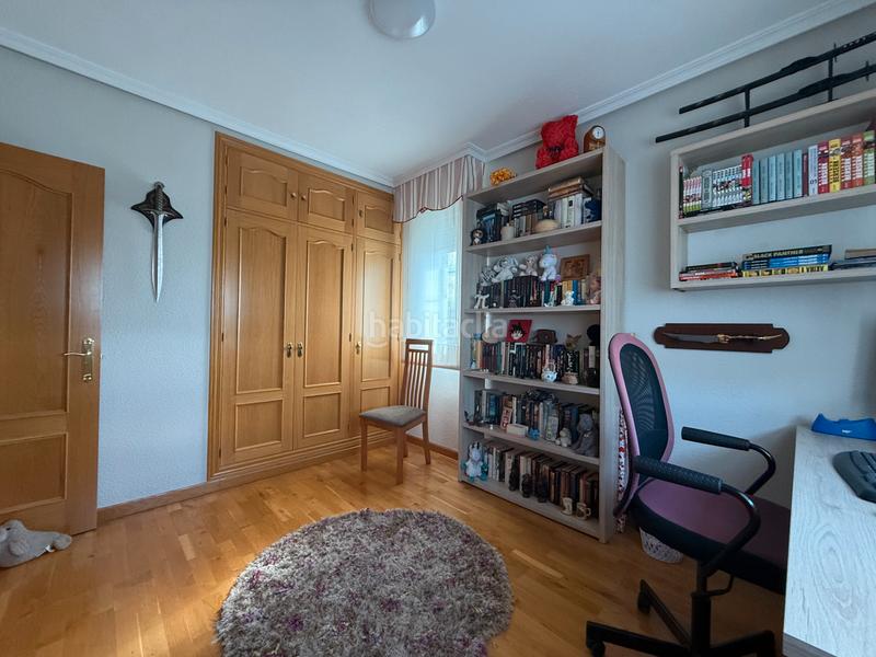 Foto 6cb8dc59-4642-4c76-879c-c7c49111ed31. Chalet avec cheminée chauffage parking piscine dans Moralzarzal