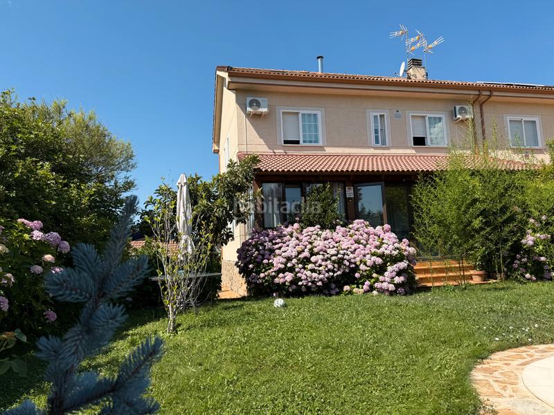 Foto c1c31f4c-f85b-4f68-b2d3-c89d232b362d. Chalet avec cheminée chauffage parking piscine dans Moralzarzal