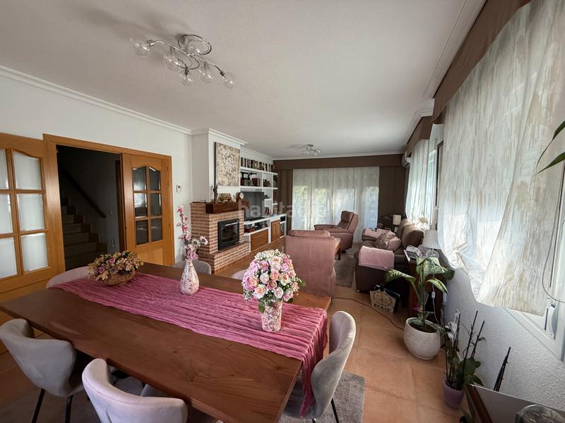 Foto 1c7c8a9e-3513-47f1-a85d-a6348dcdd070. Chalet con camino riscaldamento parcheggio piscina in Moralzarzal