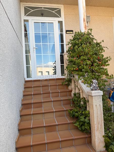 Foto 476d6dda-6973-4f58-bb17-585968e84fd1. Chalet con camino riscaldamento parcheggio piscina in Moralzarzal