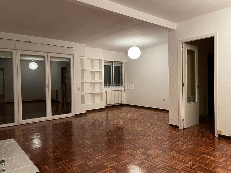 Foto 22ad69c8-c407-4309-b875-ca99a0d6fa85. Zweistöckige wohnung in calle costa brava 14 in Los Negrales Collado Villalba