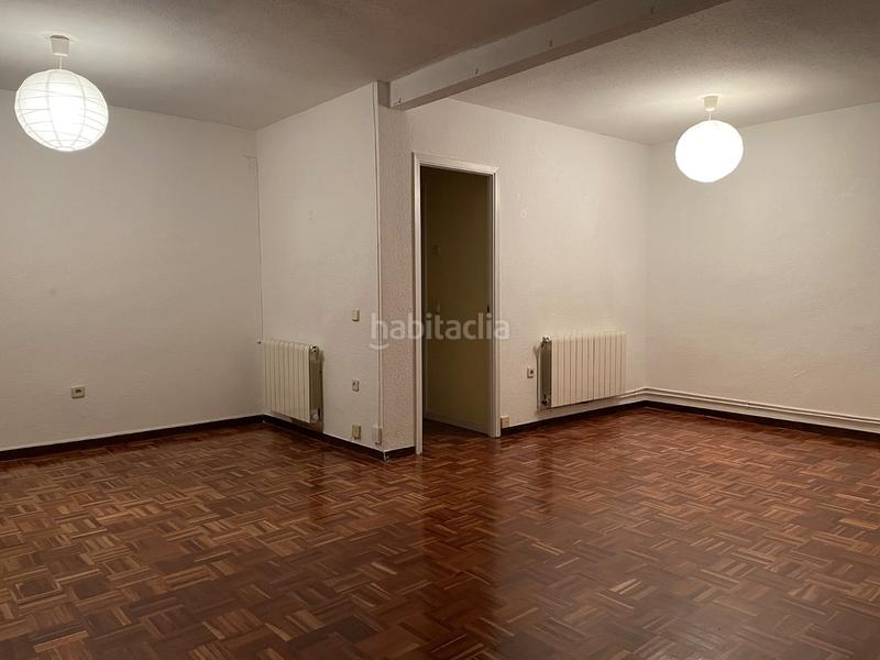 Foto 9c5e43ae-6a0c-47f9-9947-5fc4e8a92a46. Zweistöckige wohnung in calle costa brava 14 in Los Negrales Collado Villalba