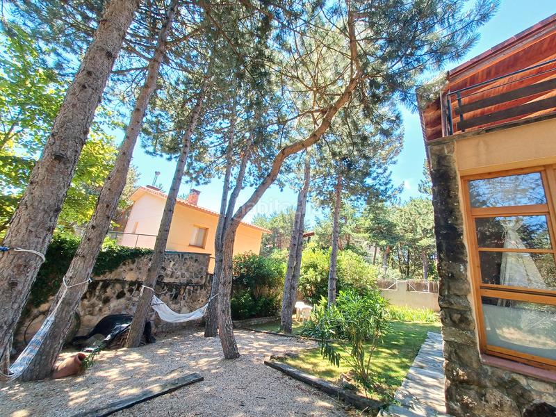 Foto 18482132-4dec-4519-be60-6b8198d8a8fa. Chalet with fireplace heating in Mataelpino