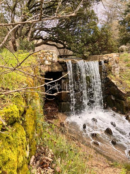 Foto 5377a68c-1ba5-49f5-b1e1-3429e3ec58ce. Chalet with fireplace heating in Mataelpino