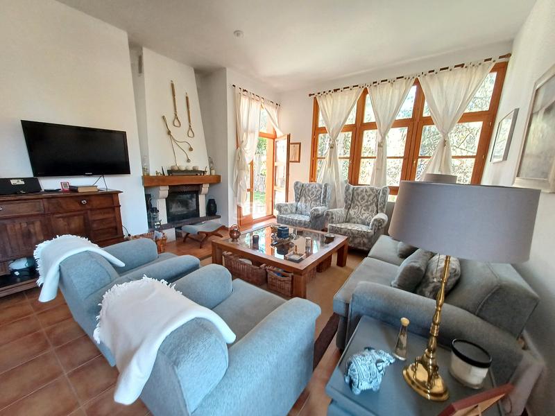 Foto 882e3d0f-bfd8-4044-b1d0-396232b39778. Chalet with fireplace heating in Mataelpino