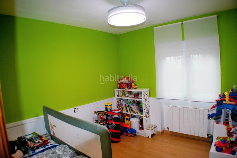 Foto 63c6acde-625b-441f-b702-5e45537eb906. Chalet avec cheminée chauffage parking piscine dans Valdemorillo