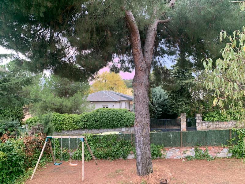 Foto a30a975e-052f-4536-9e71-604745073923. Chalet avec cheminée chauffage parking piscine dans Valdemorillo