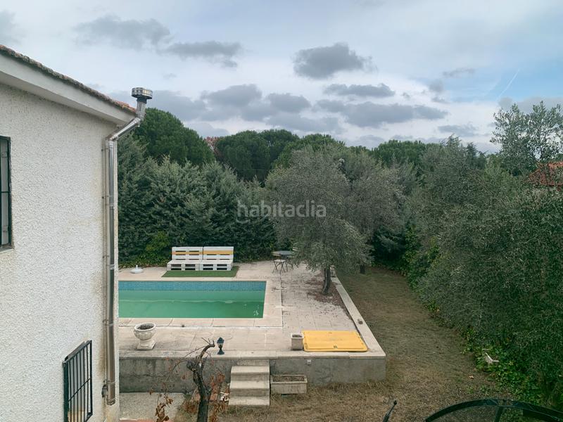Foto 8b54b6cc-cc76-4a19-9402-9461009cc1a0. Xalet amb xemeneia calefacció aparcament piscina a Valdemorillo