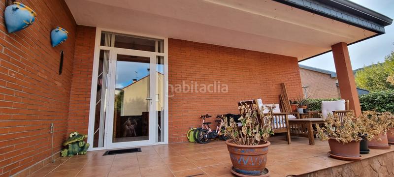 Foto 39fe138d-da0d-4c70-97e3-a1ccdf740d32. Chalet with fireplace heating parking in Colegios Moralzarzal