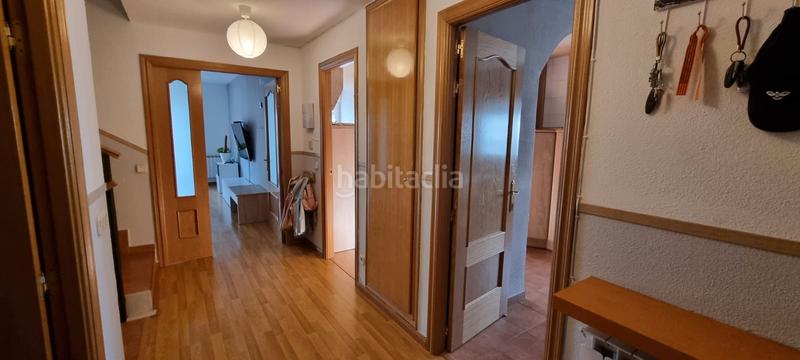 Foto 58cac692-5e5e-46ce-870d-265791939e41. Chalet with fireplace heating parking in Colegios Moralzarzal