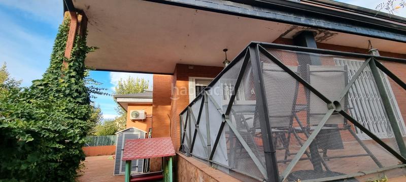 Foto f23d15c3-c7bf-4d90-a679-9efceea1a2a9. Xalet amb xemeneia calefacció aparcament a Colegios Moralzarzal