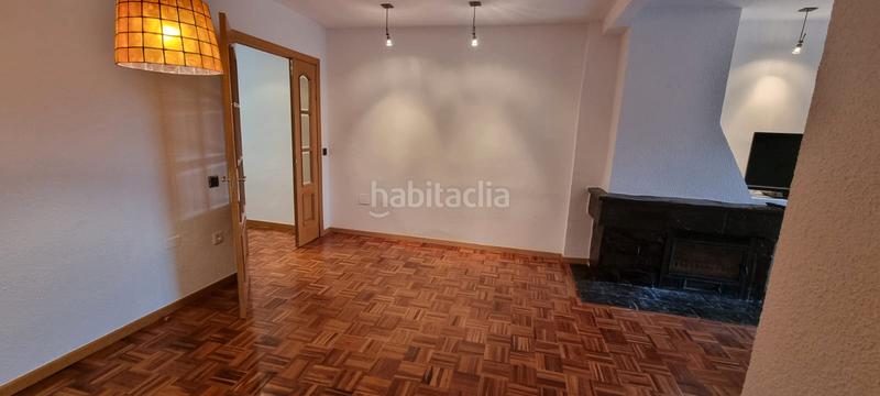 Foto 7efe47c2-9a6c-4f1a-93f4-9cbf81f8021e. Piso en Los Negrales Collado Villalba