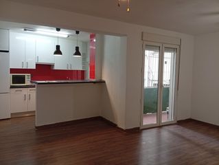 Flat in Calle del Hospital 28