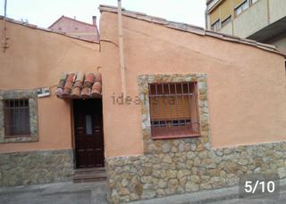 Haus en Peralejos de las Truchas