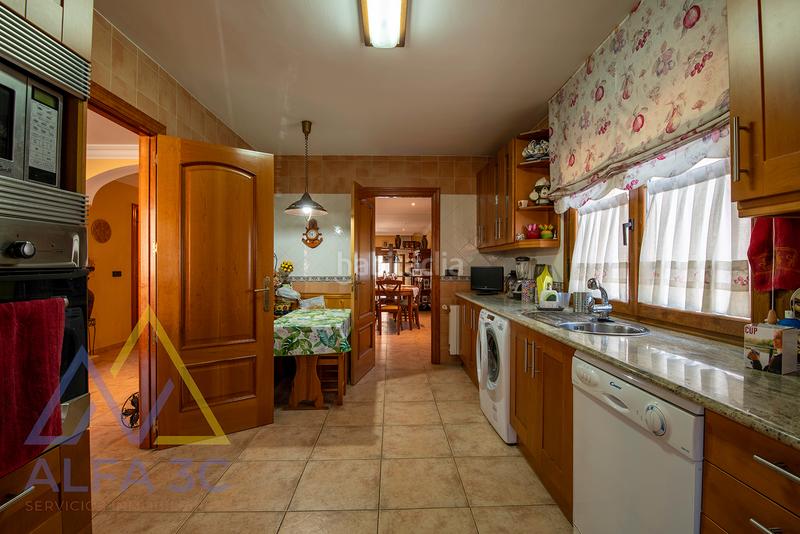 Foto a61eb442-4bcb-4e39-89b3-ea5d844e03cd. Xalet amb aparcament a Molar (El)