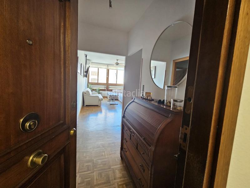 Foto 52fcd030-4ebb-4438-b59a-af6b10db2d0d. Piso en Cuatro Caminos - Azca Madrid