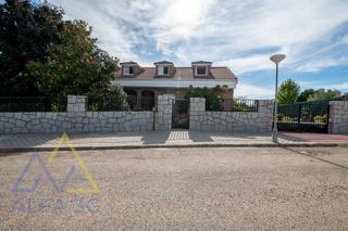 Chalet in Pedrezuela