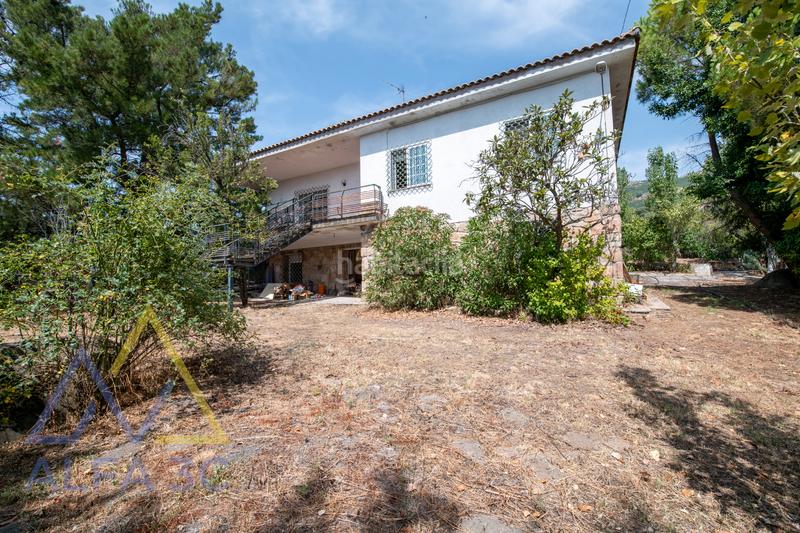 Foto 799a2497-8429-4c92-bc07-67f5dd05edaa. Chalet with parking pool in Navalafuente