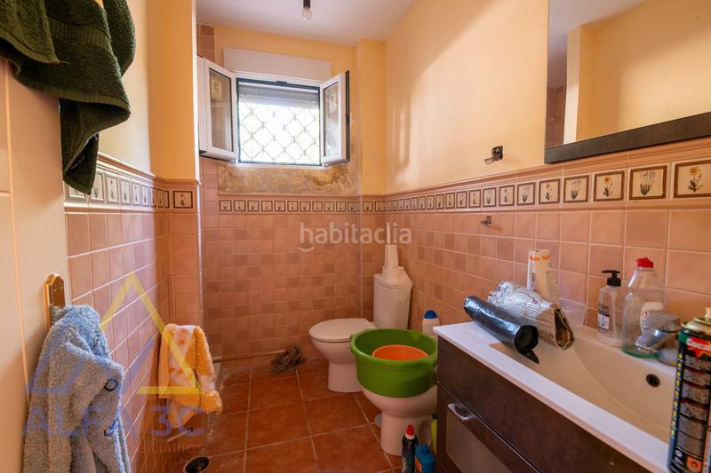 Foto 976aacf4-ae5a-4a62-92c1-bc416b991b90. Xalet amb aparcament piscina a Navalafuente