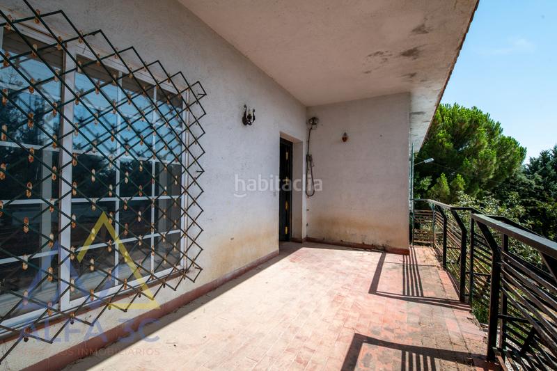 Foto fd307f1d-52dd-4810-a8fe-a2b7a990e70b. Xalet amb aparcament piscina a Navalafuente