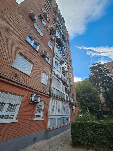 Foto 34a9370e-15e8-47d3-a7c8-7fbeaa398926. Appartamento con parcheggio in Aluche Madrid