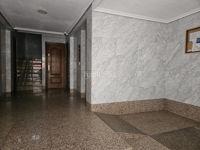 Foto 3d5cda6a-383e-4f8d-ad9a-957a4ac414d0. Appartamento con parcheggio in Aluche Madrid