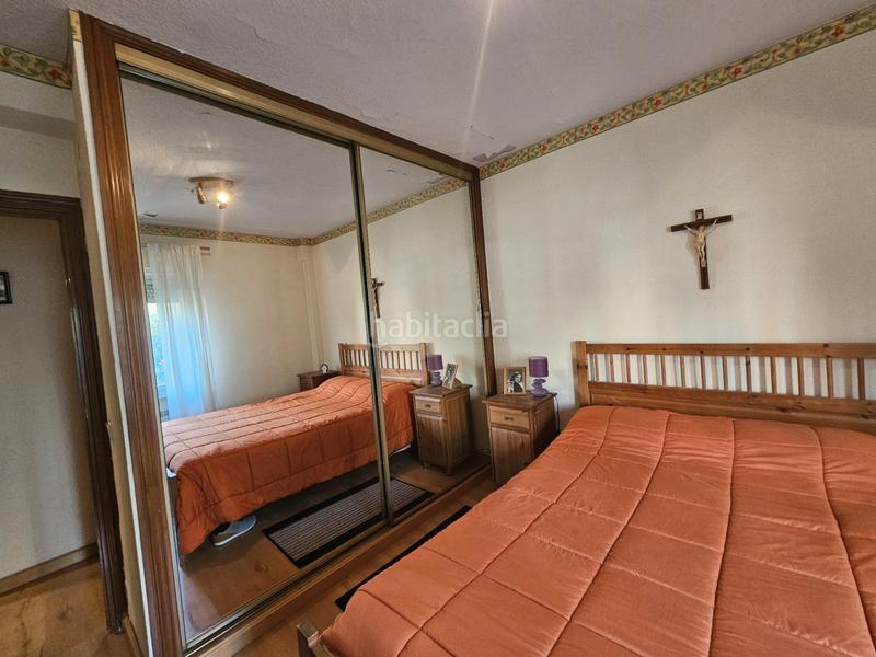 Foto c7538b16-6bcd-4e78-b369-cbbd35c56a6e. Appartamento con parcheggio in Aluche Madrid