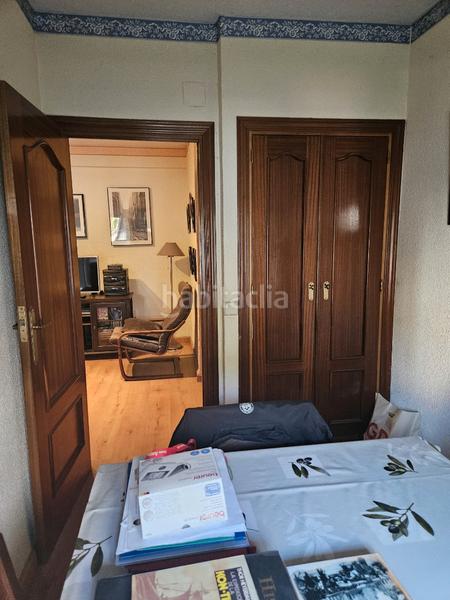 Foto c99f9366-ad2e-4282-aeb7-6a42c22af51e. Appartamento con parcheggio in Aluche Madrid