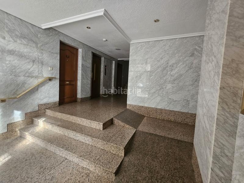Foto d6d63e52-c5e4-4f21-8b49-3fe0f5cd700e. Appartamento con parcheggio in Aluche Madrid