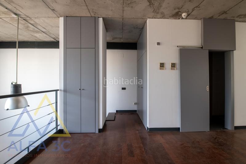 Foto d0192e76-74d0-456c-8abb-d0021e64ad9a. Loft amb calefacció aparcament a Zona Industrial Alcobendas