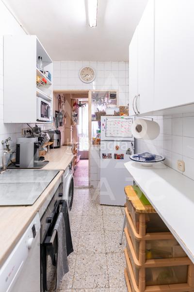 Foto da72eb17-1354-45e1-9d59-dd973656cd4f. Appartamento in calle de angel baena gómez 6 in Centro Alcobendas