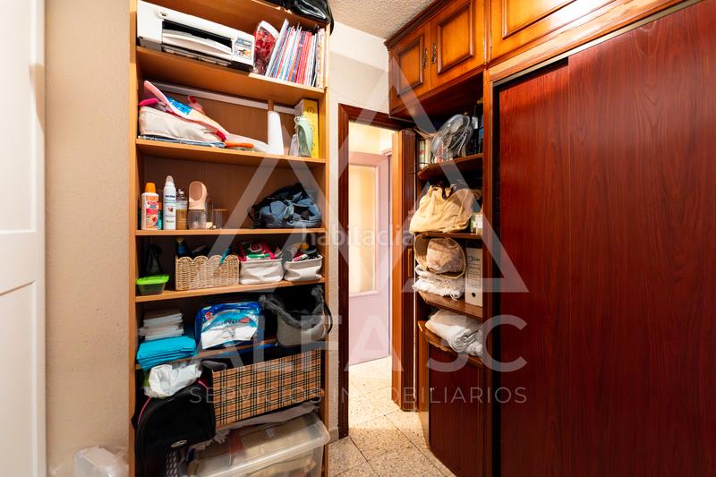 Foto 739f6294-e4ca-4d16-8384-f72626c17727. Appartement dans calle de angel baena gómez 6 dans Centro Alcobendas