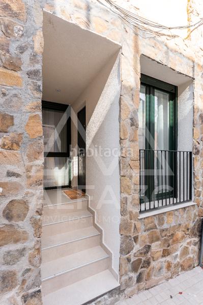 Foto 2f76b1c1-0c68-46a2-9959-bdbf39a99a7b. Estudio en Soto del Real