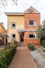 Chalet in Cotos de Monterey