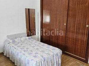 Foto de4539f8-ada2-4aca-90b6-a2c275d41f8c. Casa aparellada amb calefacció aparcament piscina a Coslada